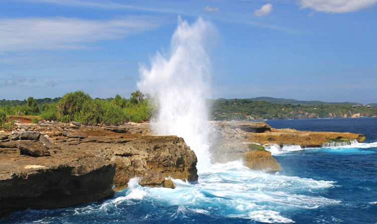 Tempat Wisata Devil Tears - Paket Nusa Penida + Nusa Lembongan 3 hari 2 malam: