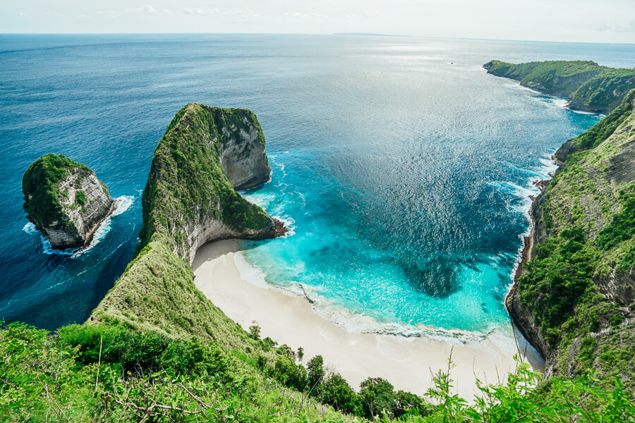 Tempat Wisata Kelingking Beach - Paket Nusa Penida 2 Hari 1 Malam: