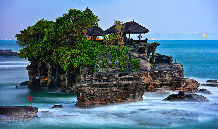 Tempat Wisata Pura Tanah Lot Bali Paket Tour Bali 5 Hari 4 Malam