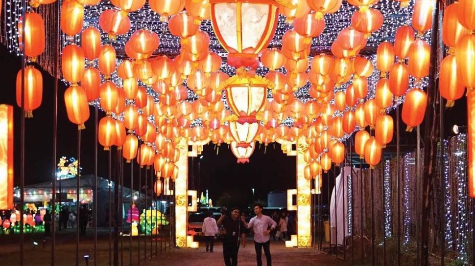 Tempat Wisata Taman Lampion Paket Wisata Jogja 4 Hari 3 Malam Gembiraloka