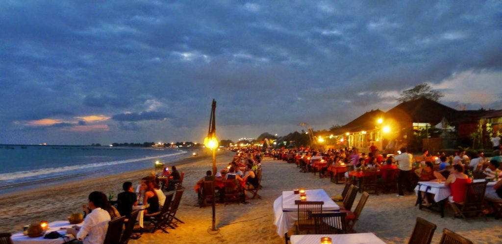 Tempat Wisata Cafe Jimbaran Paket Tour Bali 3 Hari 2 Malam